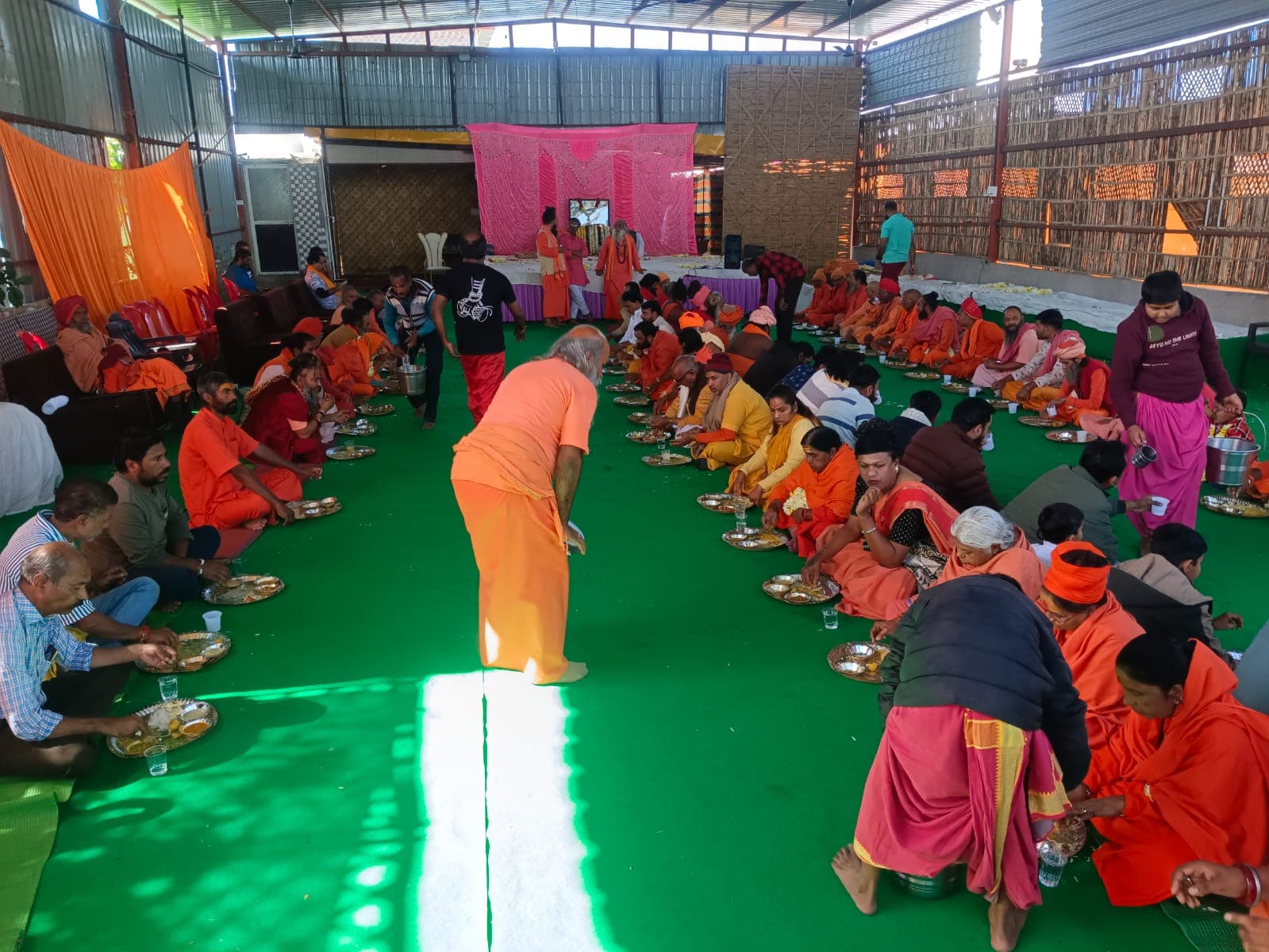 Vastu Shastra training at Aastha Gurukul Ujjain - Practical architecture consultation